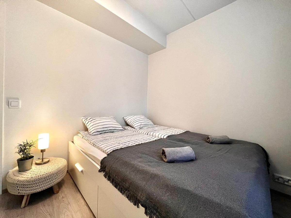 Easy Stay Rooms & Apartments Near Airport Vantaa Exterior foto