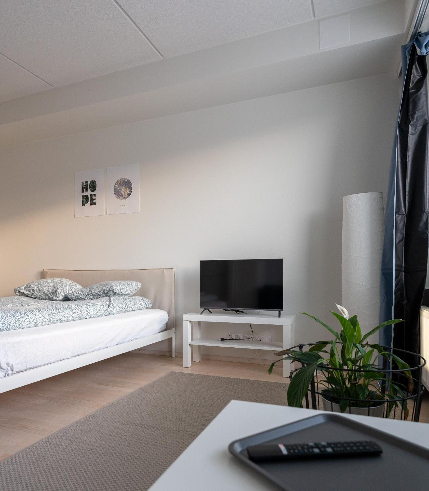 Easy Stay Rooms & Apartments Near Airport Vantaa Exterior foto